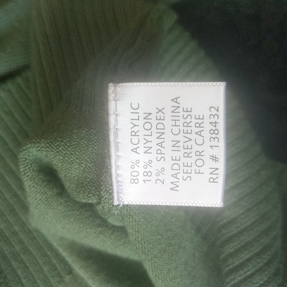 Modcloth Green Sweater 3/4 sleeve - Picture 5 of 5